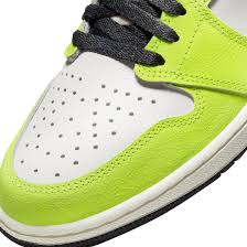 Air Jordan 1 Retro High OG SE 'Visionaire'